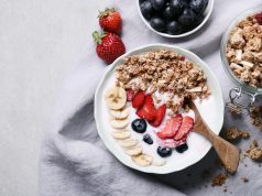 Sarapan Sehat Dan Praktis Dengan Granola Smoothie Bowl granola
