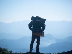 Starterpack Naik Gunung Yang Wajib Kamu Bawa Untuk Pemula
