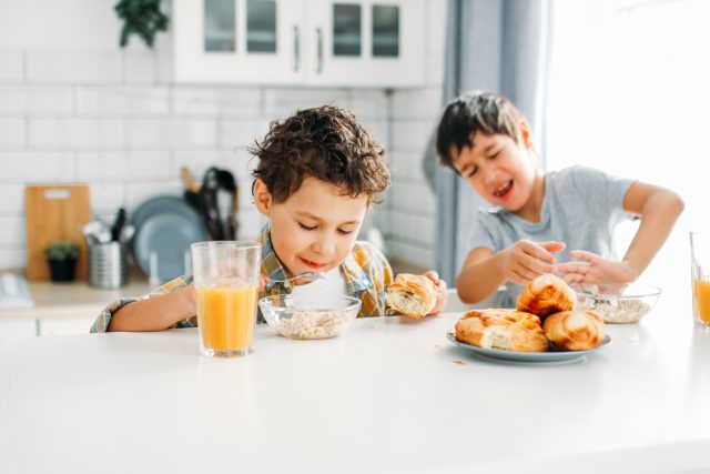 Si Kecil Susah Makan? Atasi Dengan Tips Praktis Berikut Ini