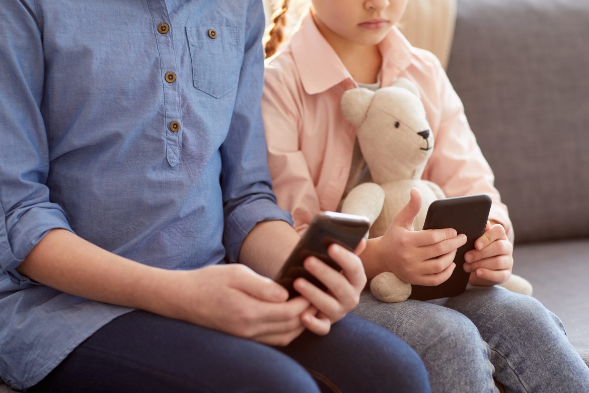 Awasi Penggunaan Internet Pada Anak Dengan Google Family