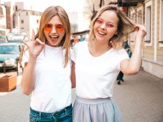 Fashionable Dengan Tips Padu Padan T-Shirt Berikut Ini