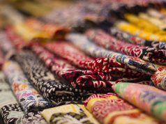 Tampil Menawan Dengan Padu Padan Kain Tradisional