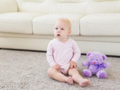 Indikator Perkembangan: Bayi Usia 1 Tahun