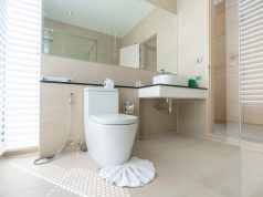 Toilet Bersih dan Wangi Dengan Tips Berikut
