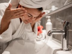 Perbedaan Jenis Pembersih Wajah yang Perlu Kamu Tahu