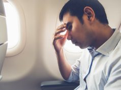 Susah Tidur Di Pesawat Atau Kereta? Ini Tipsnya Susah Tidur Di Pesawat Atau Kereta? Atasi dengan Tips Berikut