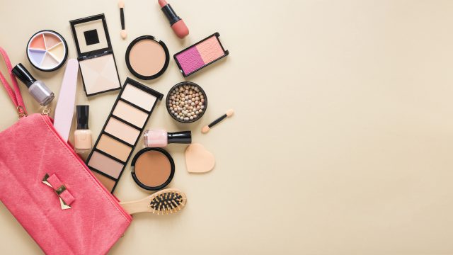 produk kosmetik