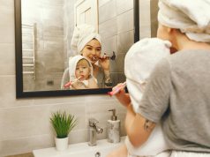 Tips Ajarkan Sikat Gigi Rutin Pada Anak Sejak Dini sikat gigi anak
