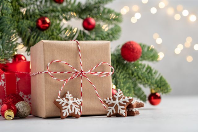 ide kado natal wanita
