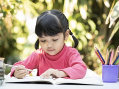 4 Tanda Anak IQ Tinggi, Si Kecil Salah Satunya? tanda anak iq tinggi