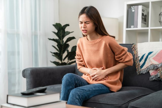Cara Mengatasi Asam Lambung Naik Saat Puasa