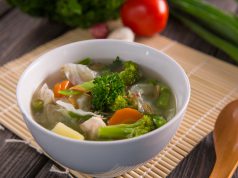 5 Resep Sayur Bening Praktis dan Enak Dicoba sayur bening